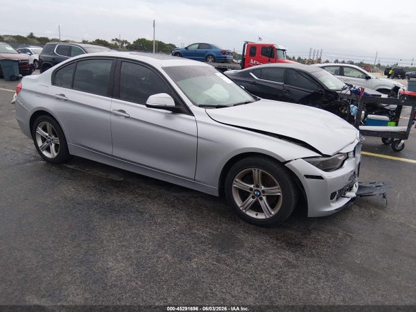 2015 BMW 320i