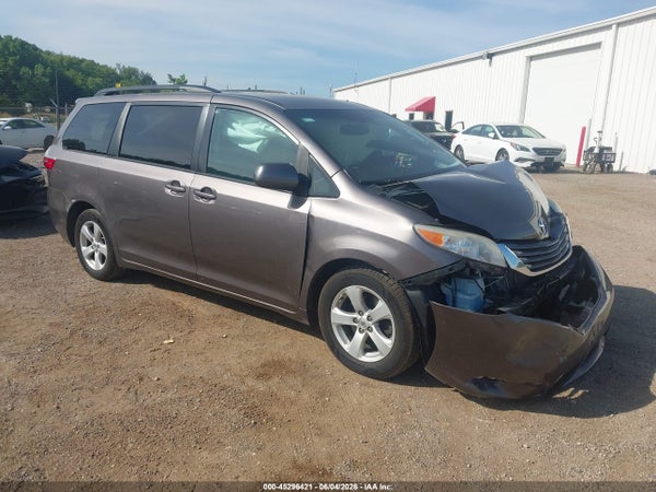 2015 Toyota Sienna