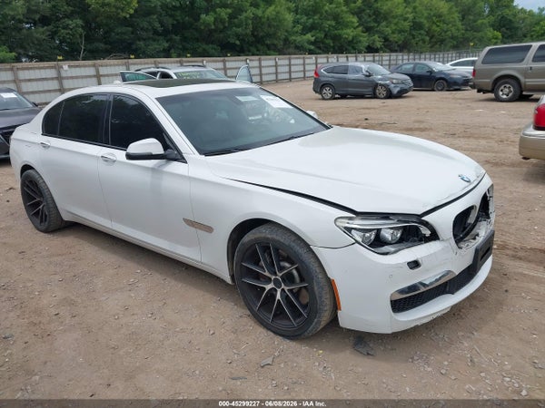 2013 BMW 750li