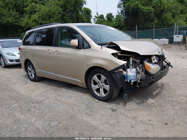 2013 Toyota Sienna