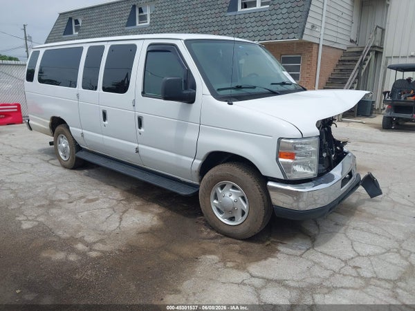 2014 Ford E-350 Super Duty
