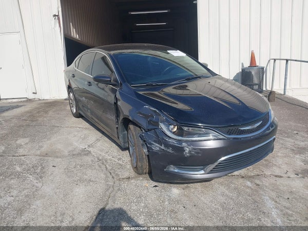 2015 Chrysler 200