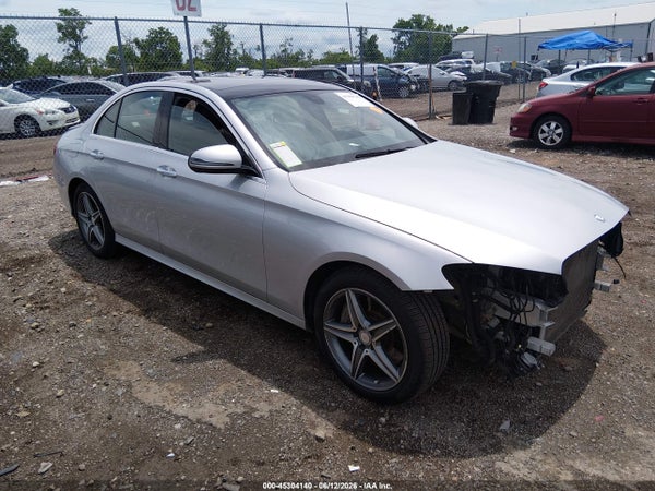 2017 Mercedes-Benz E 300