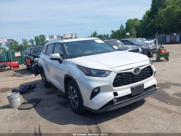 2024 Toyota Highlander