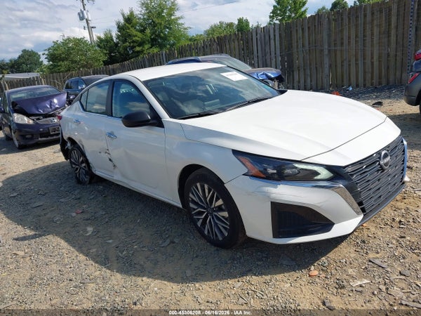 2025 Nissan Altima