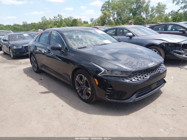 2023 Kia K5