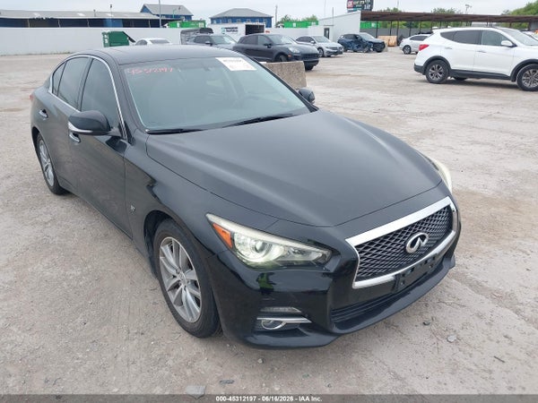 2015 Infiniti Q50