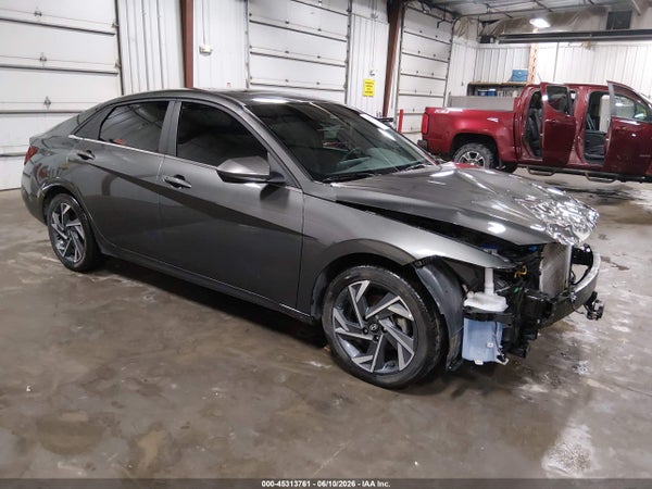 2024 Hyundai Elantra