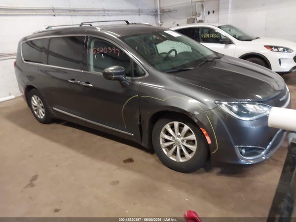2018 Chrysler Pacifica