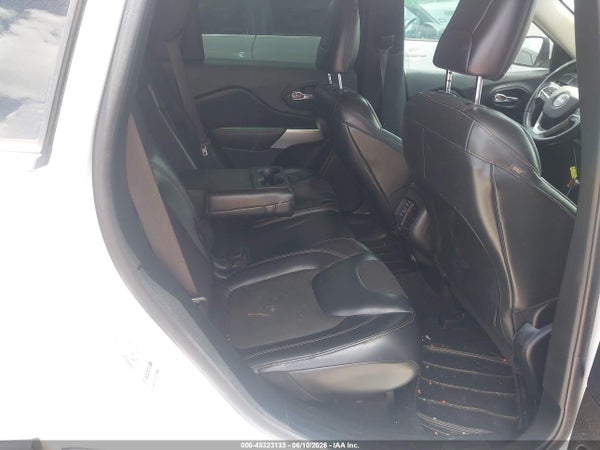 Thumbnail 8