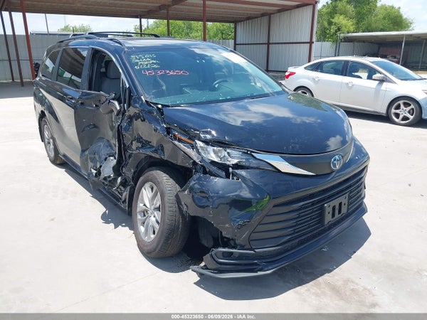 2025 Toyota Sienna