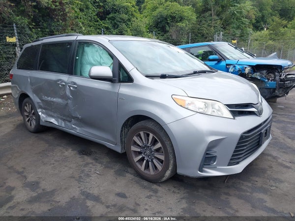2018 Toyota Sienna