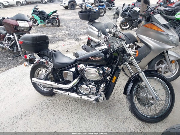 2005 Honda Vt750