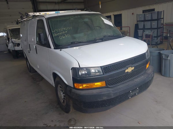 2022 Chevrolet Express Cargo
