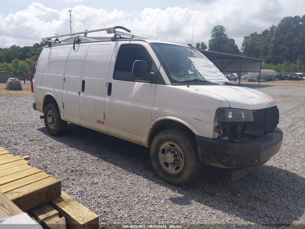 2022 Chevrolet Express Cargo