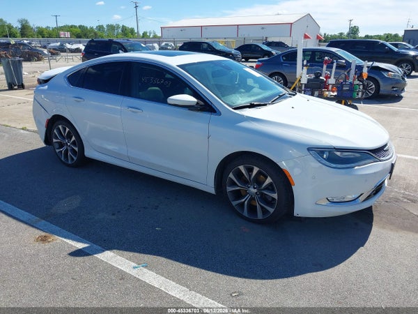 2015 Chrysler 200