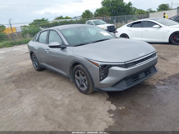 2025 Kia K4