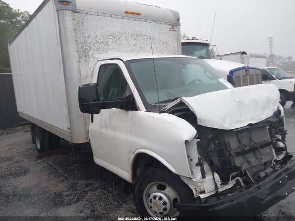 2016 Chevrolet Express Cutaway