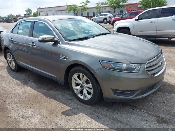 2013 Ford Taurus