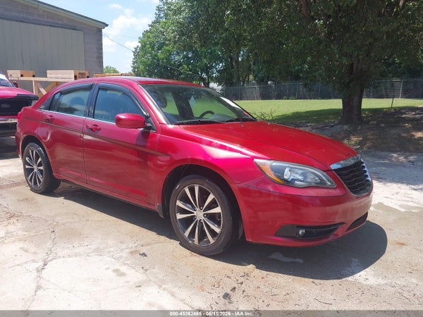 2013 Chrysler 200