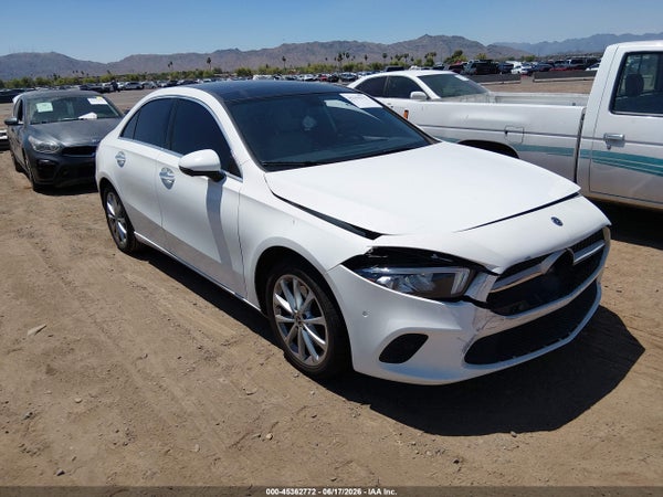 2019 Mercedes-Benz A 220
