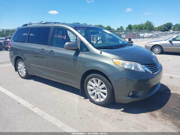 2013 Toyota Sienna