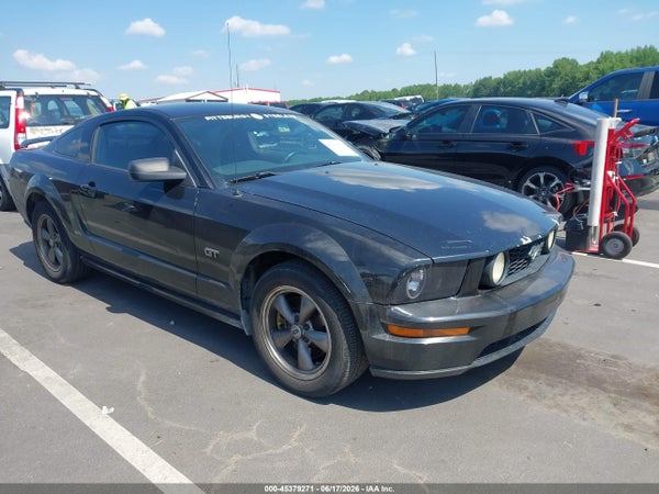 2005 Ford Mustang