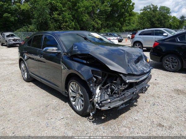 2015 Ford Taurus