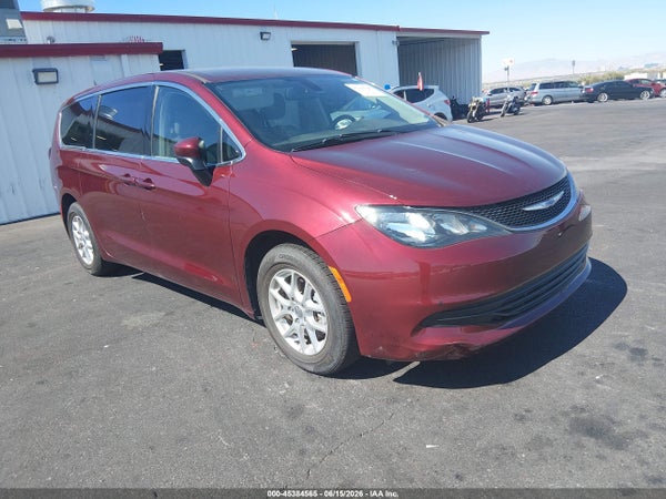 2020 Chrysler Voyager