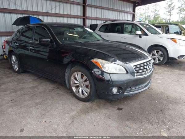 2011 Infiniti M37