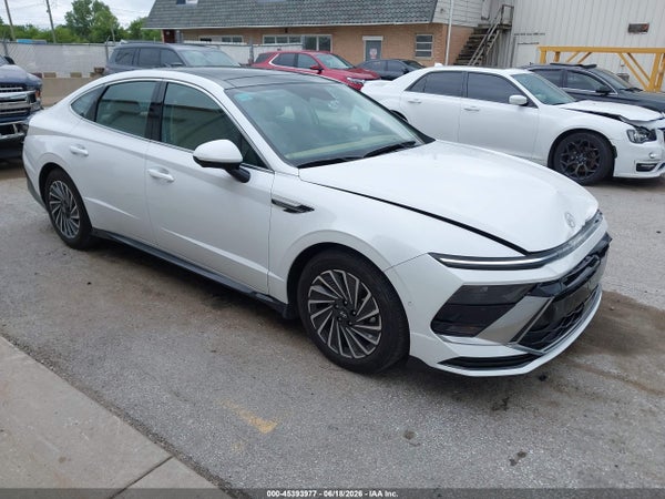2025 Hyundai Sonata Hybrid