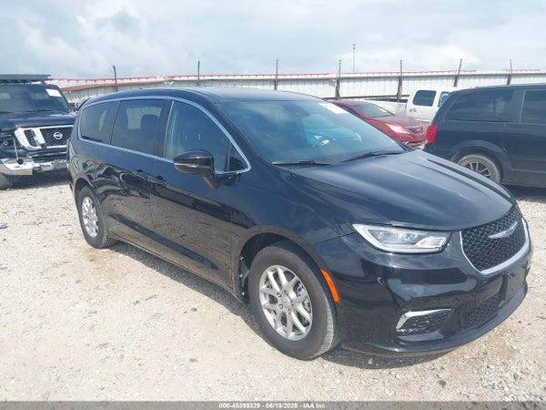 2026 Chrysler Pacifica
