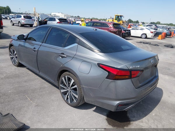 2020 Nissan Altima