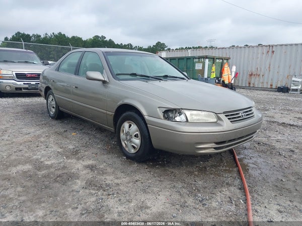 1999 Toyota Camry