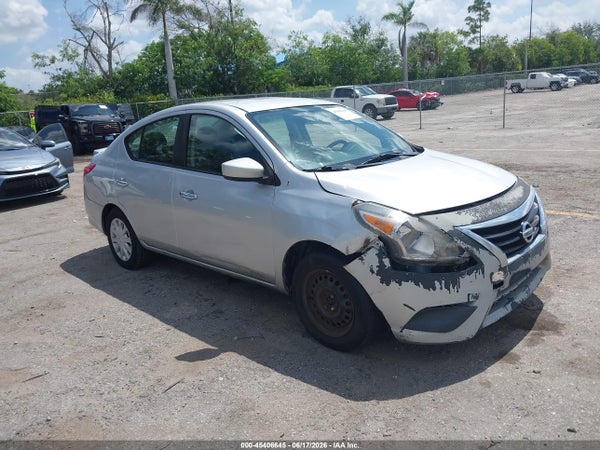 2017 Nissan Versa