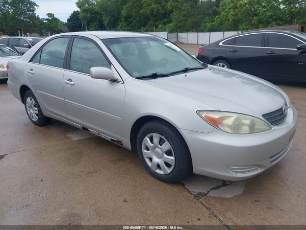 2004 Toyota Camry