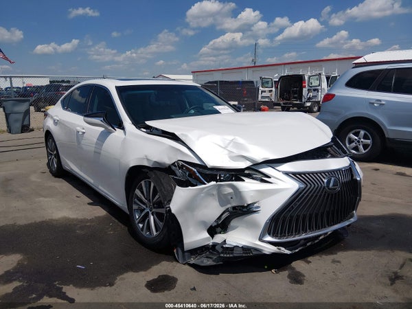 2020 Lexus Es