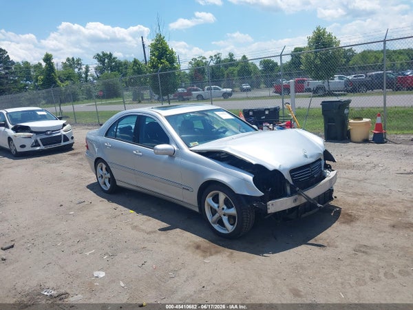 2004 Mercedes-Benz C 230