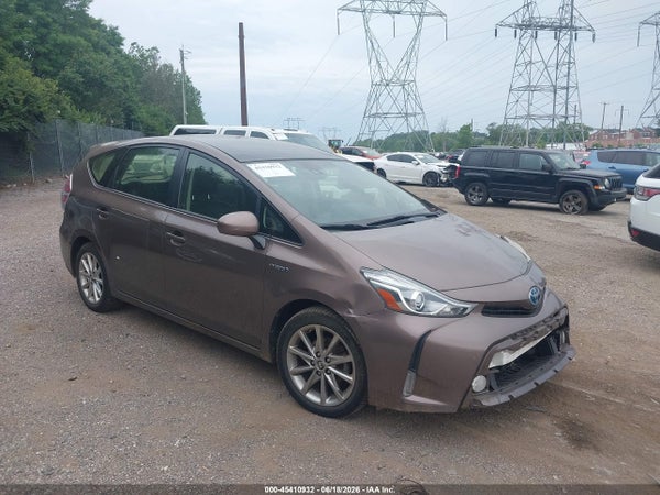 2016 Toyota Prius V