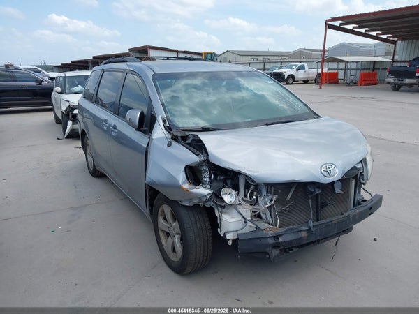 2014 Toyota Sienna