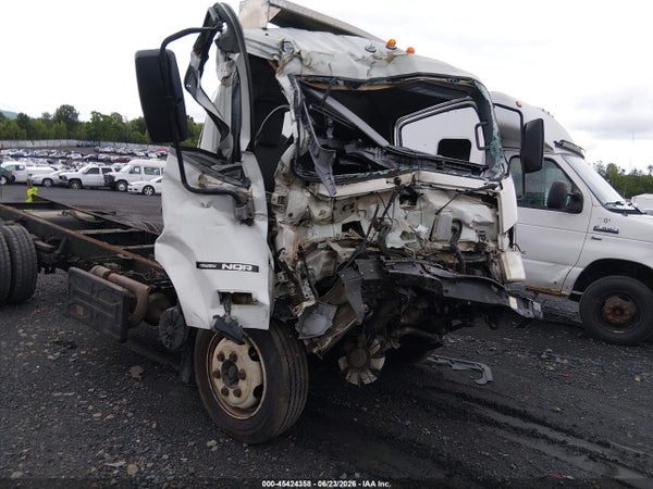 2014 Isuzu Dsl Reg At