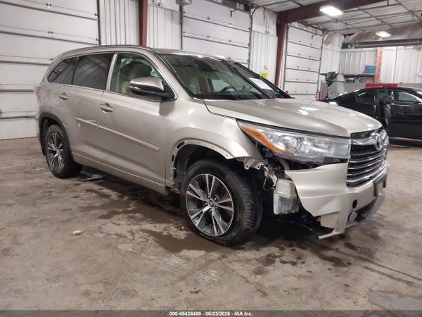 2016 Toyota Highlander