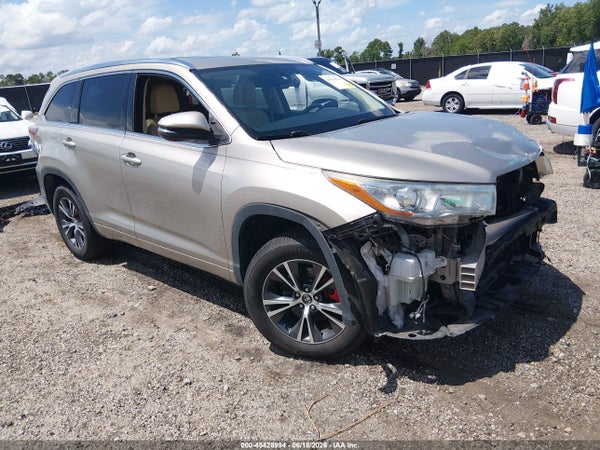 2016 Toyota Highlander