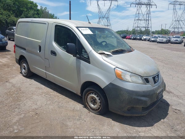 2015 Nissan Nv200