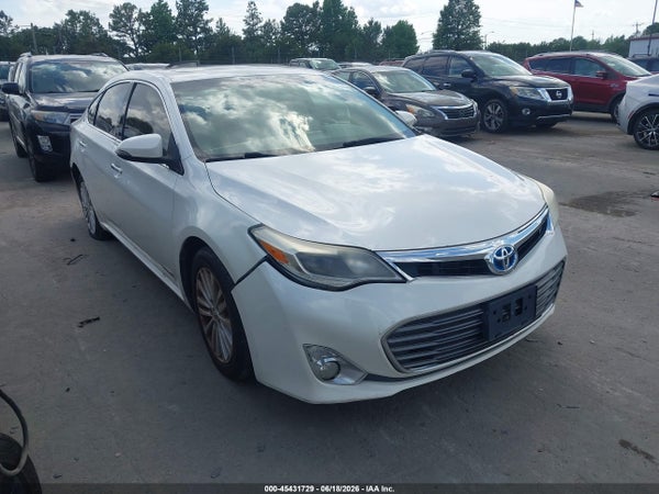 2013 Toyota Avalon Hybrid