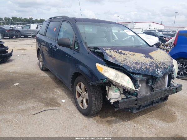 2011 Toyota Sienna