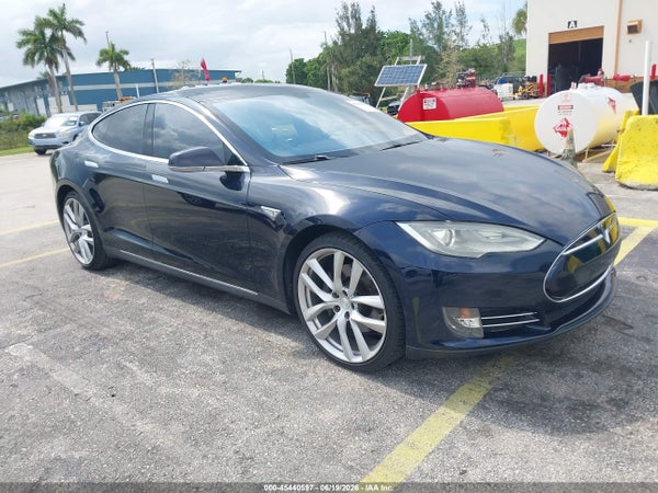 2013 Tesla Model S