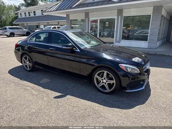 2015 Mercedes-Benz C 300