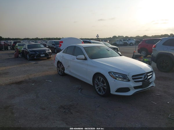 2015 Mercedes-Benz C 300