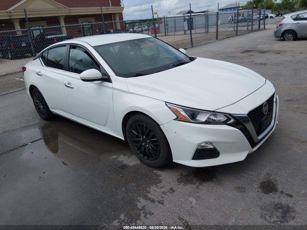 2020 Nissan Altima
